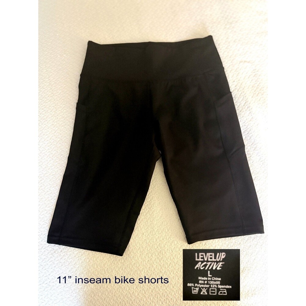 Lot Of 8 Womens Workout Clothes including shorts and leggings Size Large - Picture 5 of 7